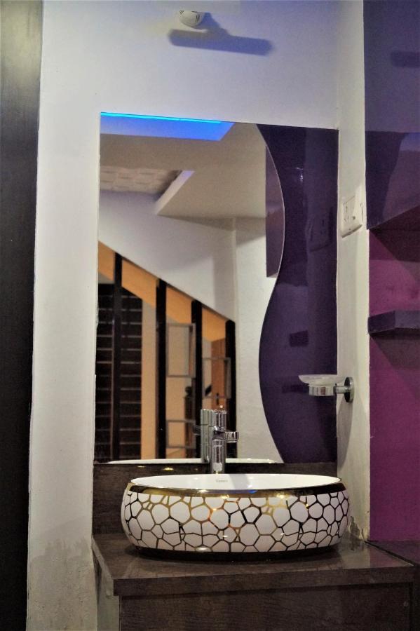 Dora House Hotell Kolkata Eksteriør bilde